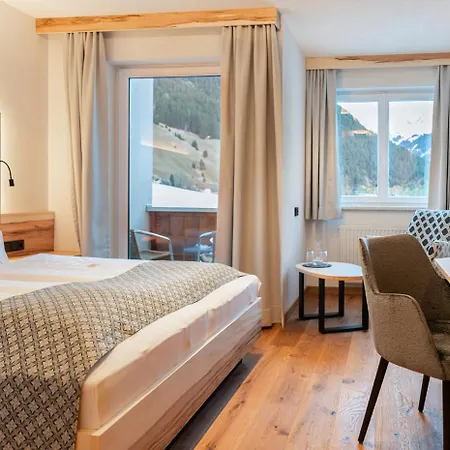 Wohlfühlhotel Berg Heil-2
